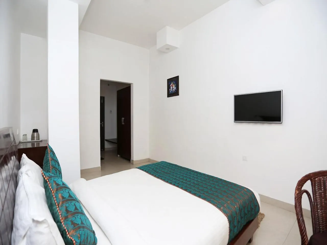 Oyo 5474 Hotel Aries Varanasi