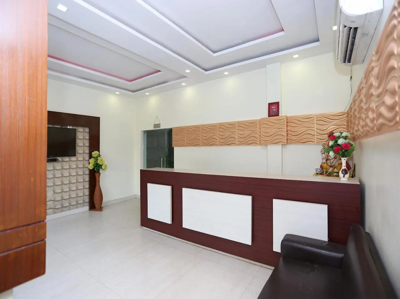 Oyo 5474 Hotel Aries Varanasi