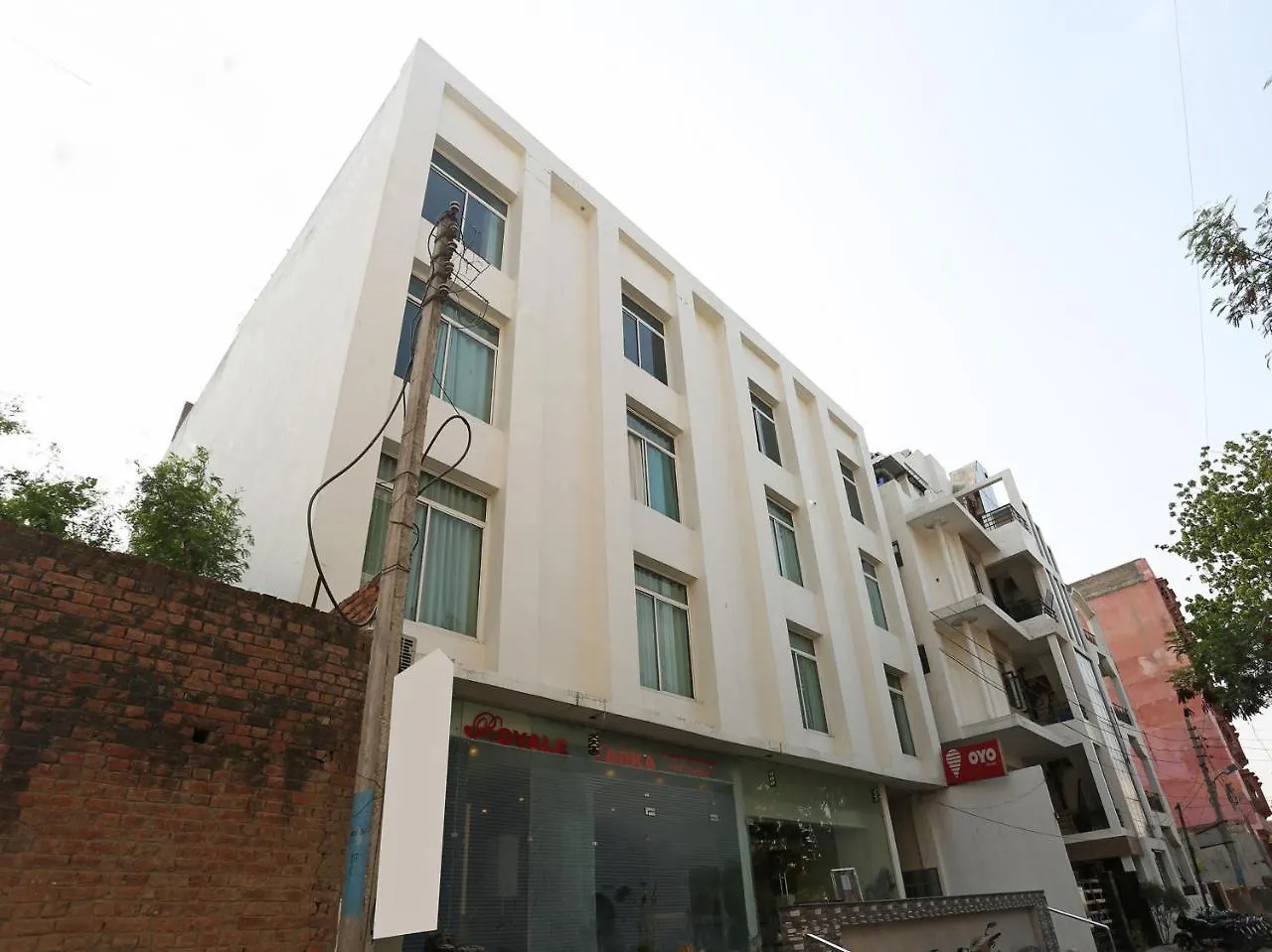 Oyo 5474 Hotel Aries Varanasi